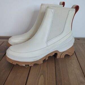 Sorel Women’s Brex Chelsea Boots Natural/Sea Salt